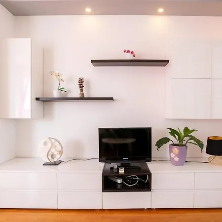 Dc Belgrade, Modern, Super Comfy, Garage Parking Appartement